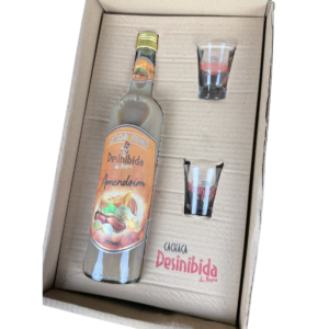 LICOR FINO DE AMENDOIM 750ML + 2 BEBIDAS 50ML + 2 COPOS PERNONALIZADOS DE VIDRO