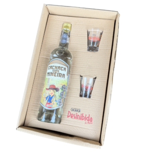 CACHAÇA 100% MINEIRA PRATA 750ML + 2 BEBIDAS 50ML + 2 COPOS PERNONALIZADOS DE VIDRO